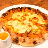 クワトロフォルマッジ(COVO)