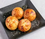 【たこ焼き】ペッパーソルト4個(関西グルメ研究所博多住吉店)