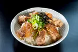 ミニとろとろ豚軟骨丼（東京油そば池永）