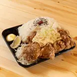 1キロチキン南蛮弁当（デカ盛り弁当はるき【唐揚げ弁当屋】 池袋3丁目店）