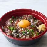 馬肉のユッケ丼（Iron Base）