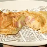 クロワッサンたい焼き(ハムチーズ)（Cafe Crew）