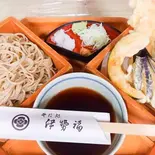 つけ天うどん（そば処 伊勢福 山手支店）