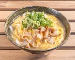 極み玉子とじかすうどん KIWAMI Fried Beef Offal Udon Noodles with Simmered Egg（かすうどん専門店かすの極み）