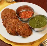 PARIPU VADA (4PC) パリプワダ〈4個〉(ニルワナム センター北店)