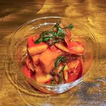 【自家製】カクテキ（炭火焼肉皆家 桜木町本店）