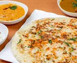 トマトウトパムTomato Uttapam with Sambar ＆ Coconut Chutney（本格カレースターケバブ ビリヤニ ハラル専門店）