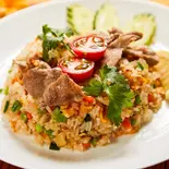 豚肉入りチャーハン（エカマイ屋台）