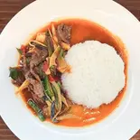 24.ゲェーンパーヌア Spicy curry beef with vegetable（タイ国料理ベンジャロン）