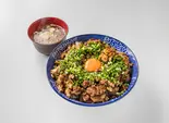 豚玉丼どかメガ盛り(手作り味噌汁付き)（丼ぶり屋 幸丼 三ツ又店）