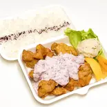 まゆから南蛮タルタル弁当ごはん大盛り（【ピンクタルタル×生姜仕込み】まゆちゃんのからあげ）