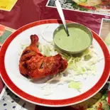 タンドリーチキン1P Tandoori Chicken (1 Piece)（カラチの空）