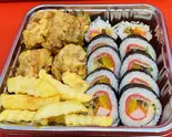 唐揚げキンパコンボ/Karaage Kimbap Combo（ロイヤルキンパ 練馬）