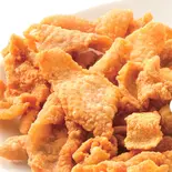 自家製 鶏皮揚げ - Deep Fried Torikawa（アジアンレストラン＆バー ハルカ 上野の森さくらテラス店）