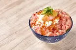【韓国風】ピリ辛ユッケねぎとろ丼（本気のねぎとろ市場 鬼塚 大宮店）