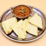 キーマカレーチーズナンセット(ヒマンス HIMANSU Indian Restaurant and Bar)