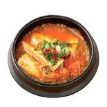 キムチチゲ(韓国惣菜3品、ご飯大盛り無料)（韓国家庭料理ジャンモ 津田沼店）