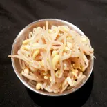 リピーター続出！もやしナムル（炭火焼ホルモン焼肉専門店 ホルモン二郎）