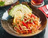 ソムタムタイ(パパイヤサラダ) ส้มตำไทย/ Som Tum Thai（Bangkok77）