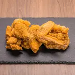 レッドプリダチーズチキン(骨付き/半羽1/2)（韓国料理 明洞チキン  上野店 Korean Food Fried Chicken）