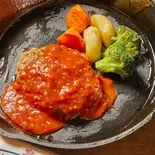 スタンダードトマトソースハンバーグ Hamburg steak with Tomato sauce(RajaVetta 池尻店)