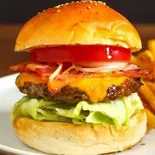 ベーコンチーズバーガー【113gパティ】 Bacon Cheese Burger(RajaVetta 新宿店)