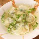 スープワンタン(6個)（上海ダイニング 雲翼）