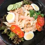 スパイシーチキンサラダ/Spicy Chicken Salad（インド アジアンダイニング＆バー モンスーン）