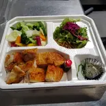 【弁当】ママザップ弁当(サラダと小鉢付き) ごはんはつきません。。(RESTAURANT MAMA.)