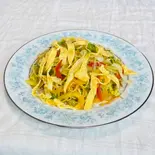 エッグチョウミン(Egg Chowmien)（INDIAN HALAL RESTAURANT NEW MAHARAJA）