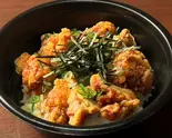 唐揚げ丼（たこ焼き酒場魔王住吉店）