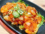大粒！海老チリ炒め（博多もつ鍋総本家 喜楽）