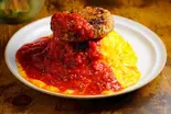 トマトハンバーグオムライス＆ミニサラダ Tomato sauce Hamburger Omelette Rice ＆ mini salad（【カラダが喜ぶオムライスCafe】Egg House～天王町駅前店～）