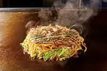 豚広島焼 Hiroshima-Style Pork Okonomiyaki(千房 せんちゅうパル)