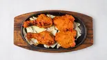 タンドリーチキン (2P) - Tandoori Chicken (2 Pieces)（パプリカ）