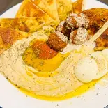 Hummus A la carteフムス アラカルト当店 人気No.1（ファラッフェル タイム）