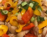 青紅椒魷魚 (イカとピーマンの炒め物)（中国料理 壺家大排档）