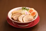 白丸 味玉チャーシュー油そば（ぶぶか 吉祥寺北口店）