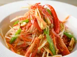 30 ソムタム(パパイヤサラダ)（タイ料理 ウライワン）