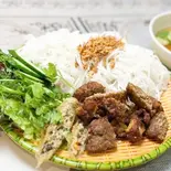 焼き豚肉ブンチャー Bún chả（ベトナム料理SENHONG大久保店）