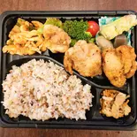 早乙女の唐揚げ弁当お茶つき（おばんざいや早乙女 銀座本店）