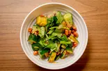 胡瓜と落花生の麻辣和え（稲香米線）