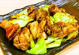 鶏肉とキャベツの炭火焼き風(餃子工房ちびすけ 梅田総本店)