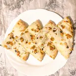 カシミリナンKasmirei naan（エベレスト・ロティー・カフェ）