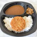 本格欧風メンチカツカレー(辛口)（肉のハッピー）