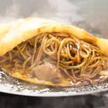 【ふんわり玉子で包んだ】オムそば(お好み焼き ひろ)