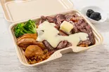 濃厚チーズ入り!ビフテキ屋のトリュフバターステーキBOX(並)~ガーリックソース~ (ご飯200g、肉100g)(トリュフバターステーキ 黄金町店)