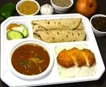 ディヤロスペシャル弁当 Diyalo Special Bento(ネパール家庭料理ディヤロ)
