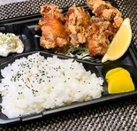 【人気No.1】圧倒的にこれ！間違いなくこれ！悪魔的唐揚げ弁当（野球食堂グランドスラム）