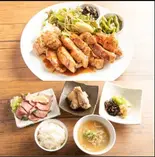 照り焼きチキン【豚汁/選べる一品/ごはんセット】（和洋レストラン 岩崎）